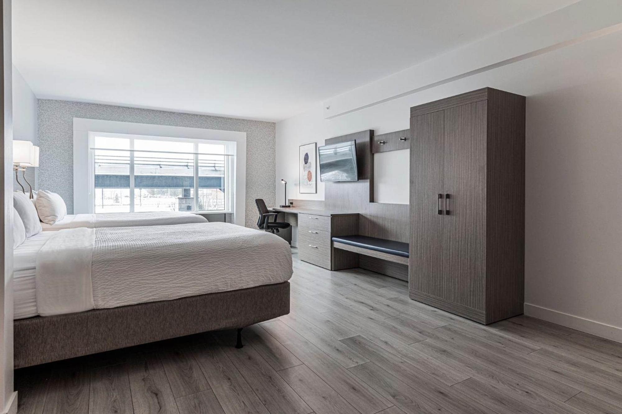 Holiday Inn Express Hotel & Suites Saint - Hyacinthe By Ihg Saint-Hyacinthe Exterior foto