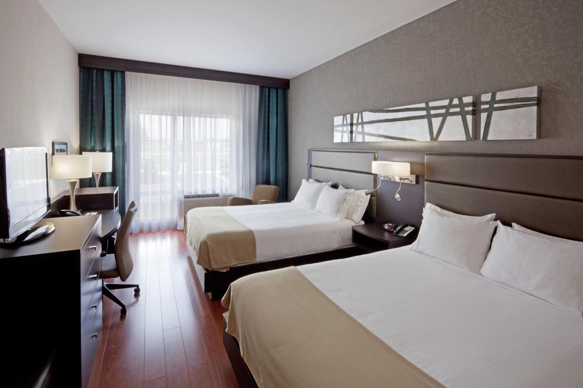 Holiday Inn Express Hotel & Suites Saint - Hyacinthe By Ihg Saint-Hyacinthe Exterior foto